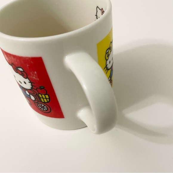 2000 Sanrio Hello Kitty Ceramic Kids Mug - Picture 11 of 16